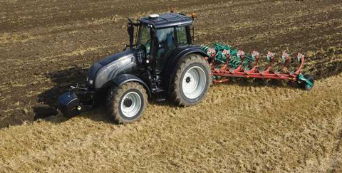 Tchad: 1 000 tracteurs seront rétrocédés aux producteurs pour la campagne agricole