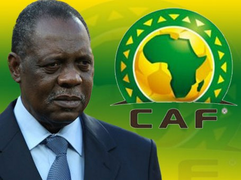 Issa Hayatou réélu à la tête de la CAF pour un 7e mandat