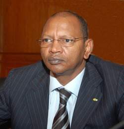Le Tchad nomme un ambassadeur à l'organisation du sommet de L'Union africaine de 2015