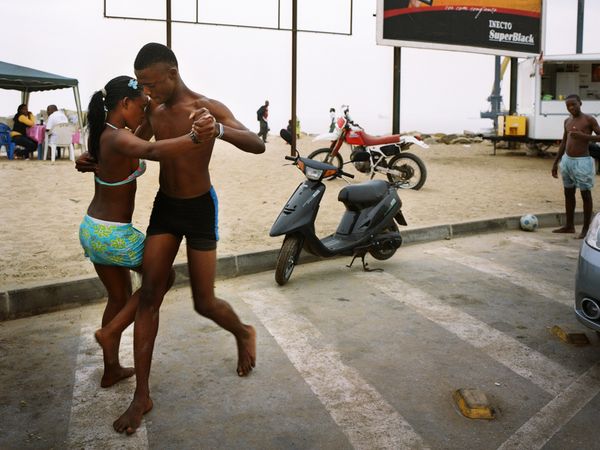 Maurice cède à l'Angola sa place de pays où l'on est le plus heureux en Afrique