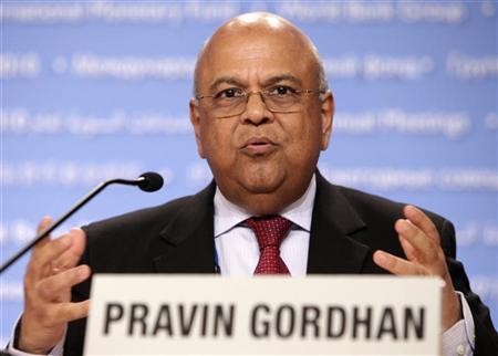 Des milliards de dollars sortent illégalement d'Afrique selon le ministre des Finances d'Afrique du Sud