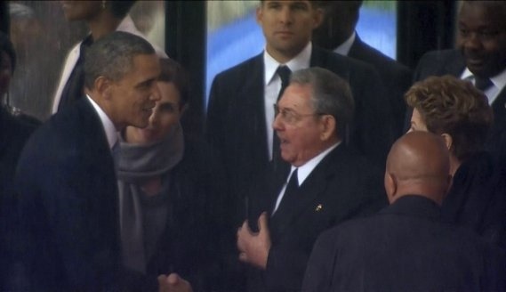 Cuba optimiste quant à la poignée de main historique entre Obama et Castro