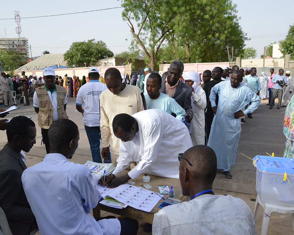 Election Présidentielle 2016 : les Tchadiens sont sortis massivement pour se rendre aux urnes