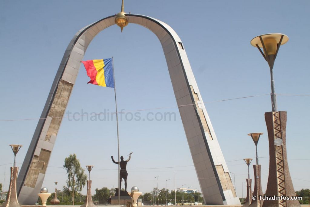 N’Djamena : le monument de la Place de la Nation tombe en ruine