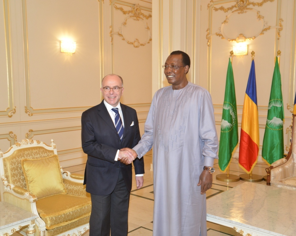 Tchad : Cazeneuve et Déby échangent sur les questions sécuritaires