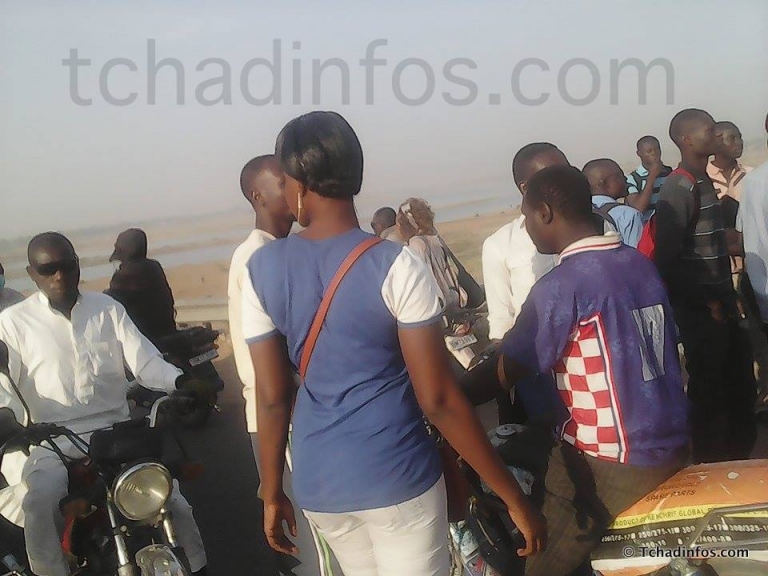Tchad : des étudiants bloquent momentanément le pont à doubles voies