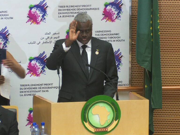 Tchad : Moussa Faki démissionne du gouvernement pour la commission de l’UA