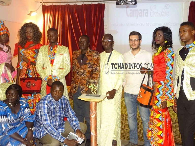FESMMA 2017: Le styliste tchadien Hissein Adamou Camara remporte le Prix du mérite