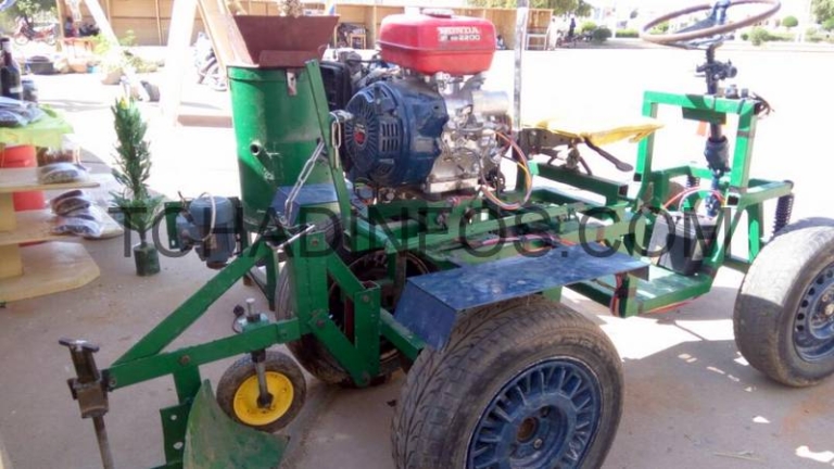 Développement rural : Idriss Abakar Mahamat fabrique un mini tracteur multifonction