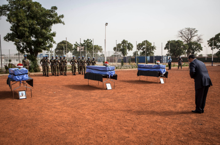 Mali : la MINUSMA rend hommage aux trois Casques bleus tchadiens tués dans une attaque fin octobre