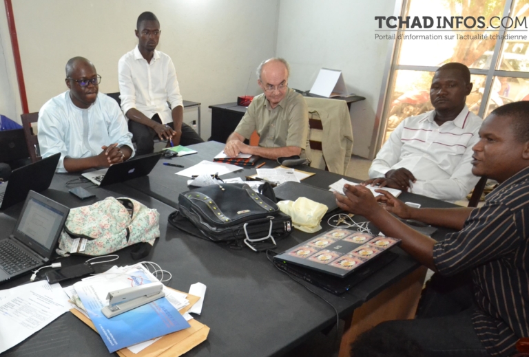 Médias : Tchadinfos reçoit la visite du 2e conseiller de l’Ambassade de France