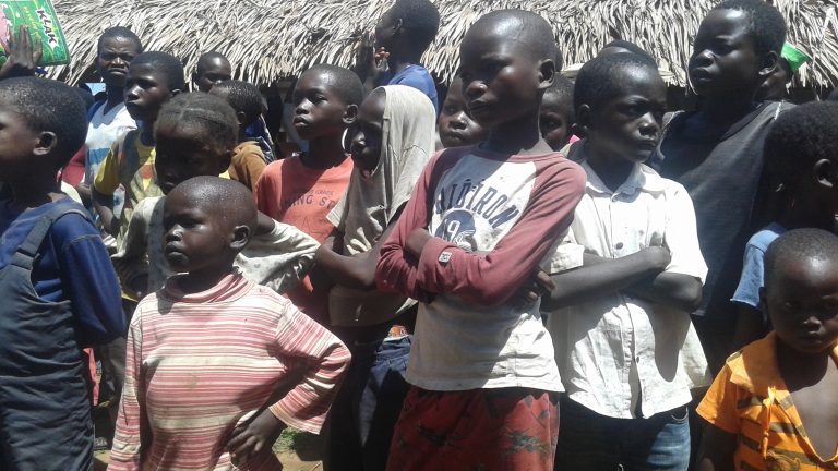 Plus de 4 000 ressortissants tchadiens et centrafricains trouvent refuge à Sido