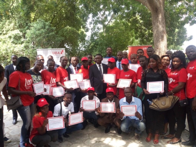Tchad : UBA atteste le bénévolat de 125 jeunes