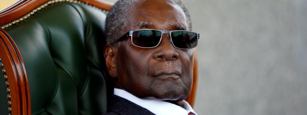 Zimbabwe : l’ex-président Mugabe sera inhumé le 15 septembre