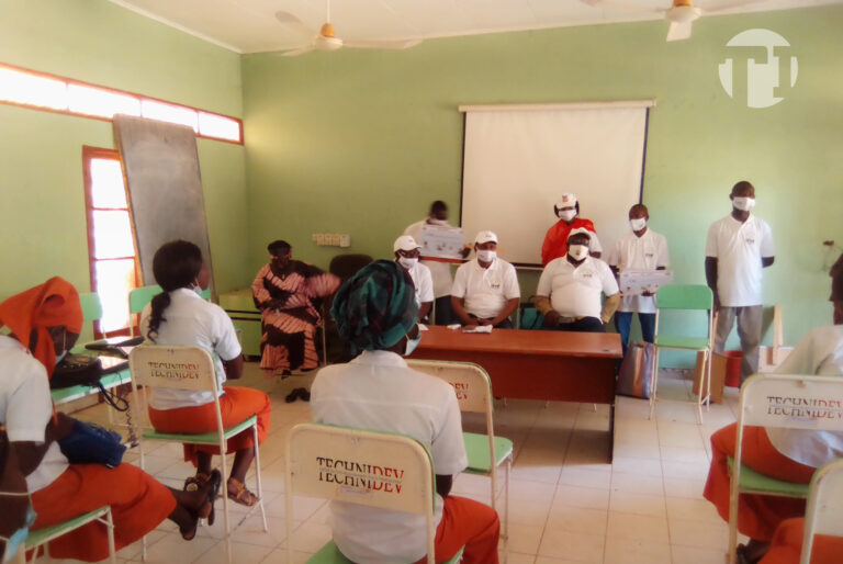 Coronavirus : l’ADC en opération de sensibilisation au lycée féminin d’Amriguébé