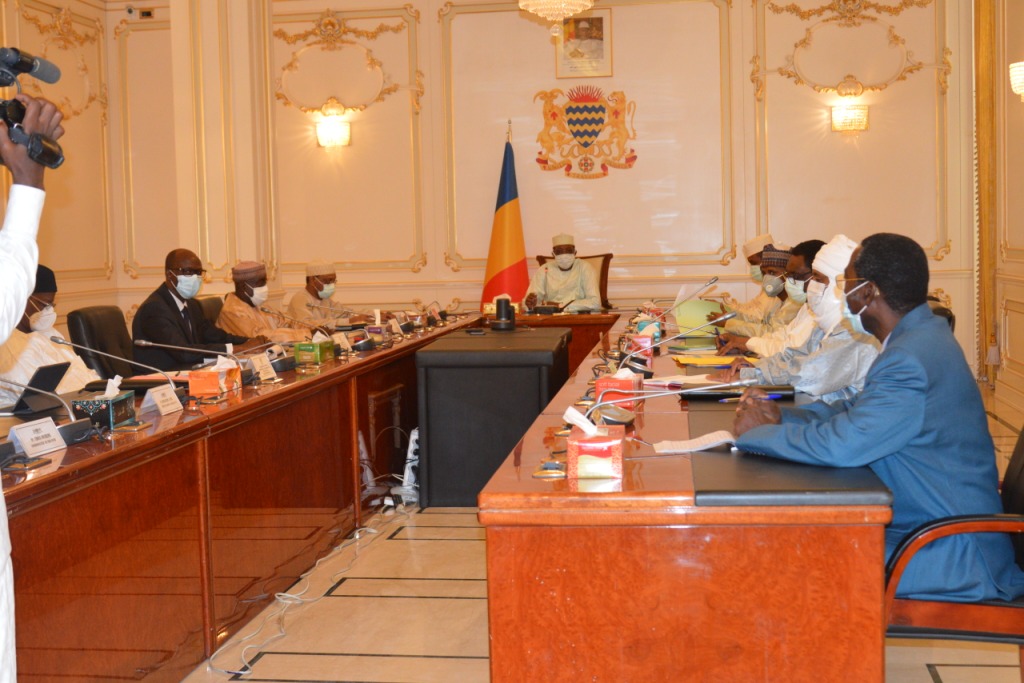 Tchad : le président Déby donne des orientations sur les priorités du gouvernement