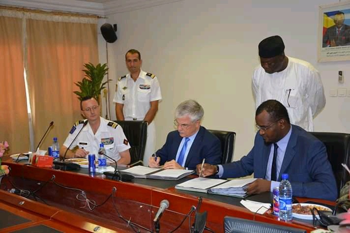Tchad : six nouvelles conventions bilatérales en matière de sécurité et de défense avec la France