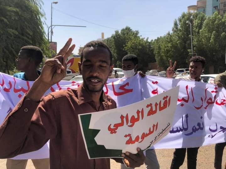 دارفور: مظاهرات حاشدة ضد والي ولاية غرب دارفور