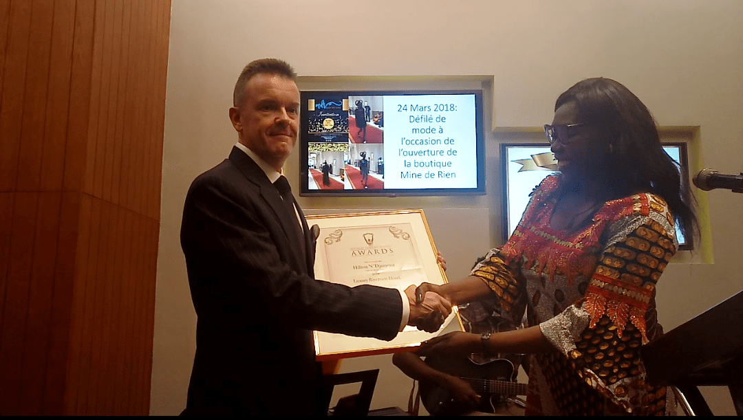 Hôtellerie : Hilton N’Djamena reçoit le trophée du « Best Luxury Riverside Hotel Africa 2018 »