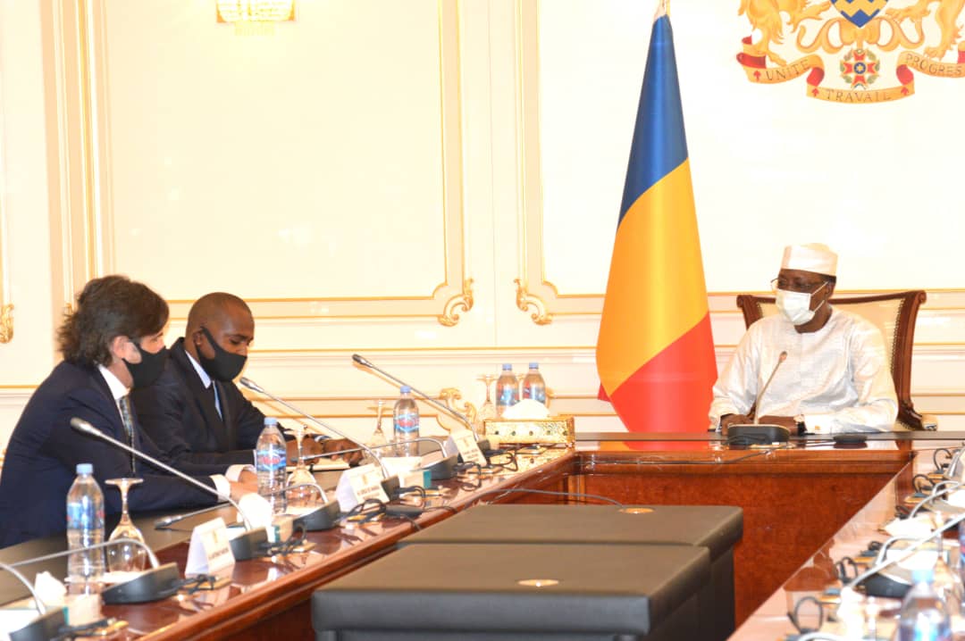 Tchad : le président Déby échange avec une délégation du groupe Alcaal