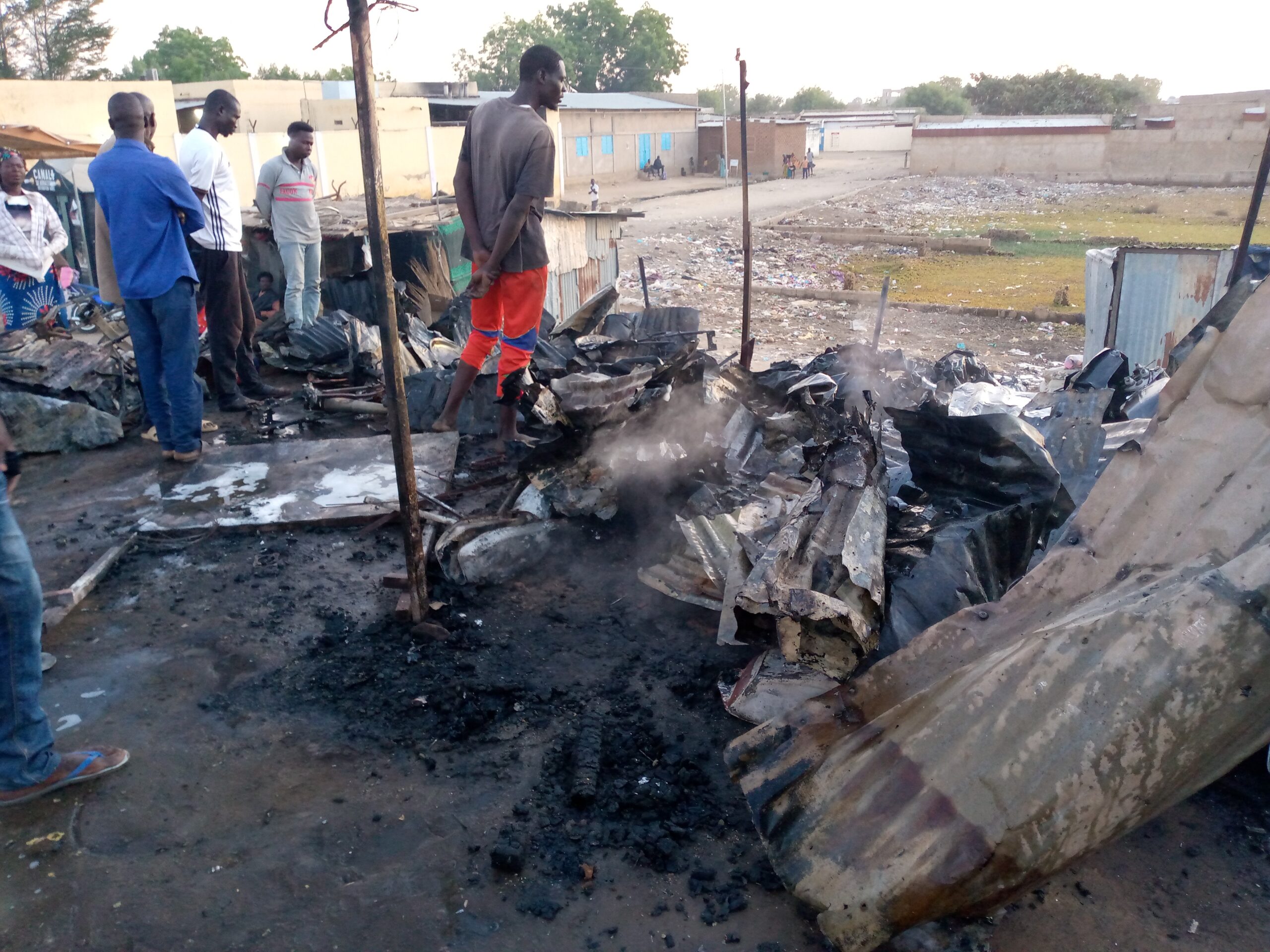 Fait divers: un incendie a consumé des motos et pièces détachées dans un atelier de mécanique à N’Djamena
