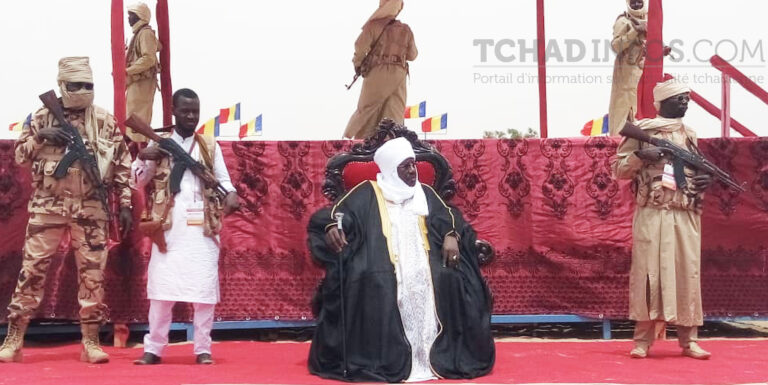 Chérif Abdelhadi Mahdi intronisé 24e sultan du dar Ouaddaï