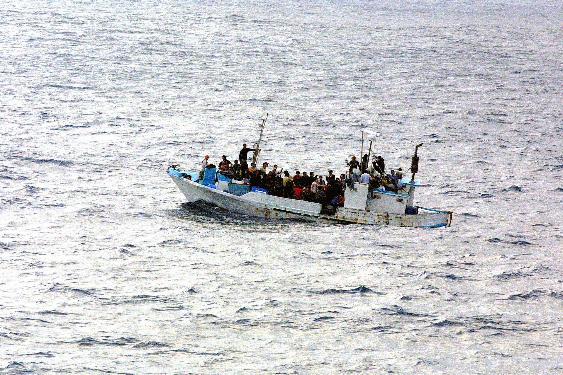 45 migrant périssent dans un naufrage au large des côtes libyennes, selon l’OIM