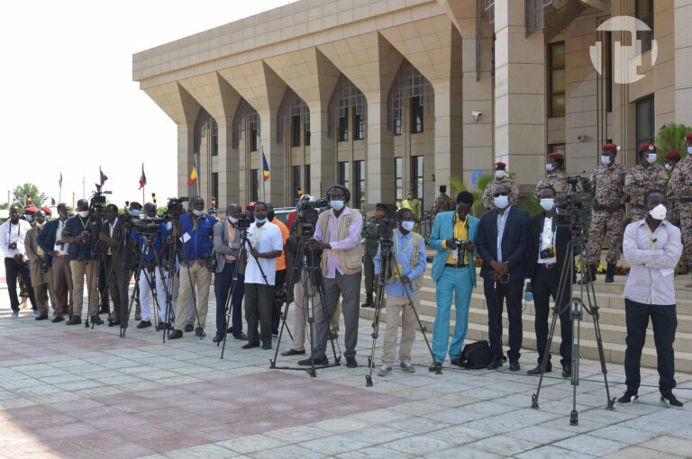 Reconfinement de N’Djamena : la presse a réussi à se faire entendre