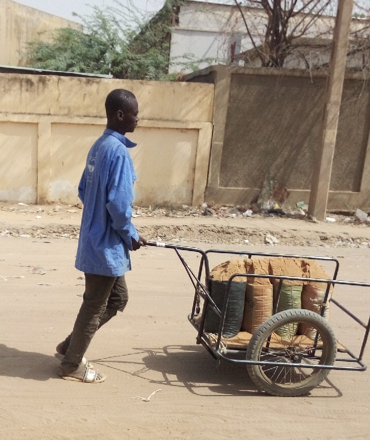 Tchad : la privatisation de la vente de sable provoque la colère des transporteurs
