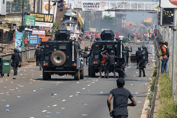Présidentielle en Guinée : Amnesty international dénonce la violente répression des manifestations