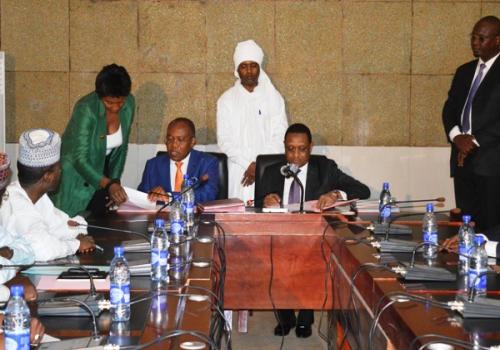 Diplomatie : des accords sur l’agriculture, l’élevage et le pétrole signés entre N’Djamena et Luanda
