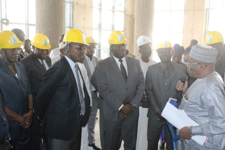 Tchad: visite d’évaluation des travaux de construction des sièges des Douanes et de la TPG
