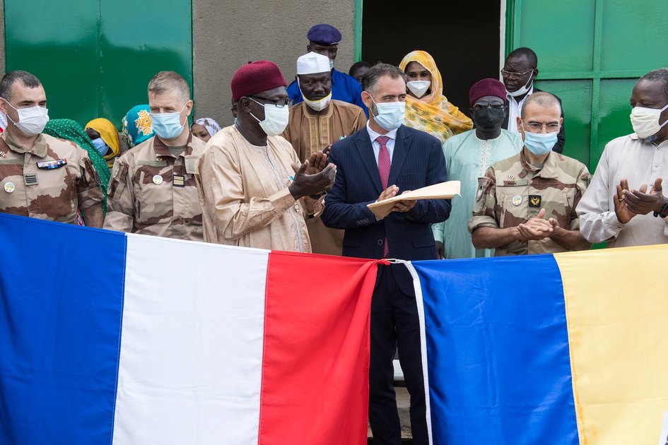 Tchad/France : Inauguration de l’école Hamral-Goz, à N’Djamena par la force Barkhane