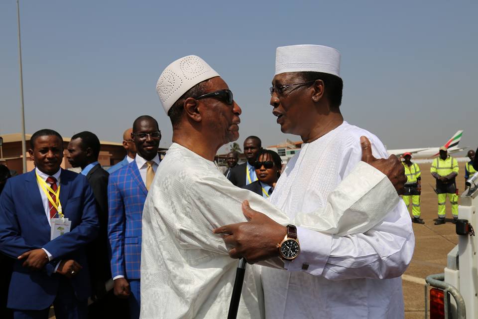 Tchad : pourquoi le président Idriss Deby Itno est à Conakry ?