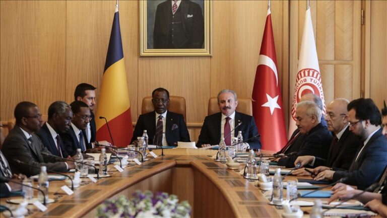 Tchad – Turquie : huis clos entre Idriss Déby Itno et le nouveau président du Parlement turc