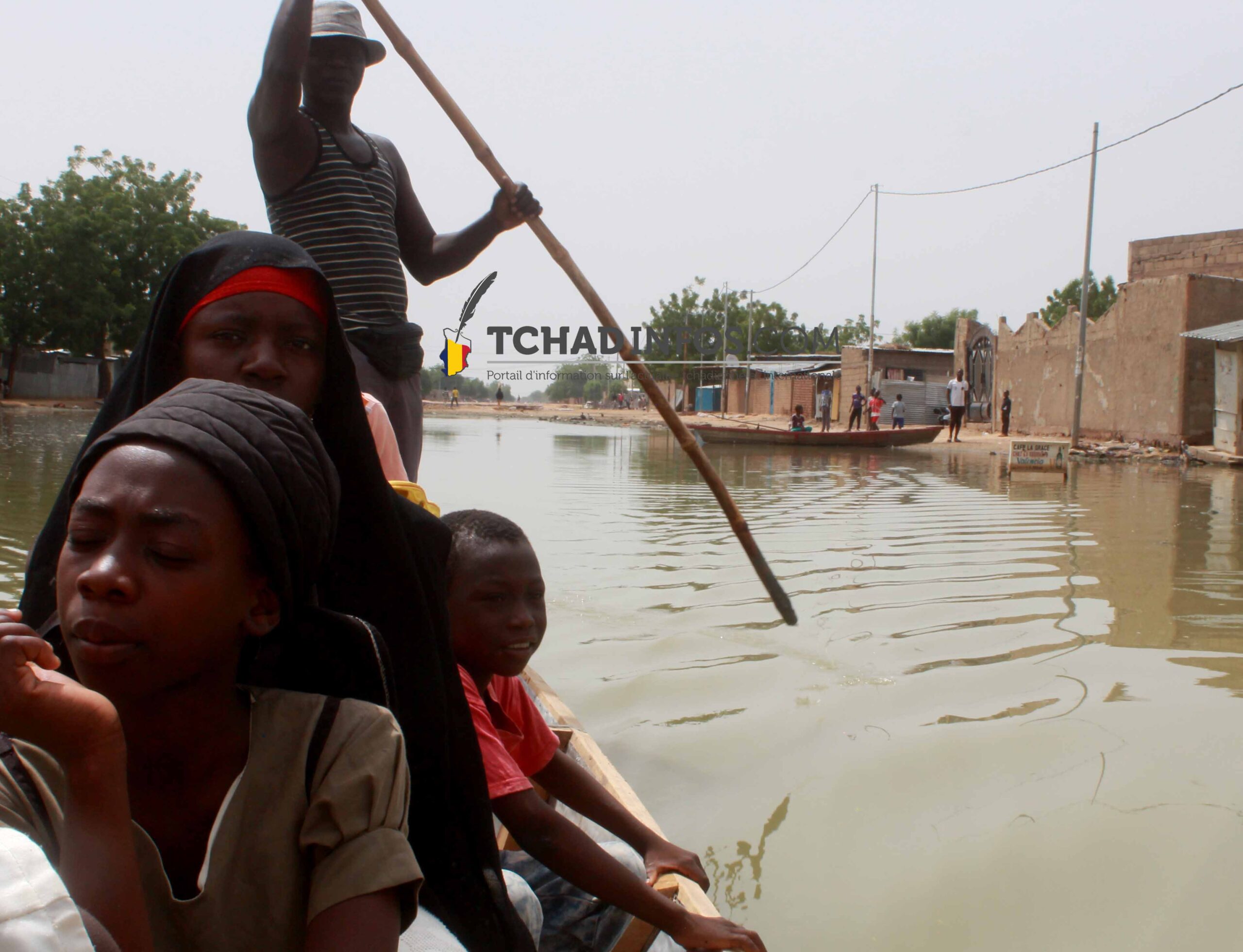 VIDÉO. Abena et Atrone, deux quartiers de N’Djamena coupés par l’inondation