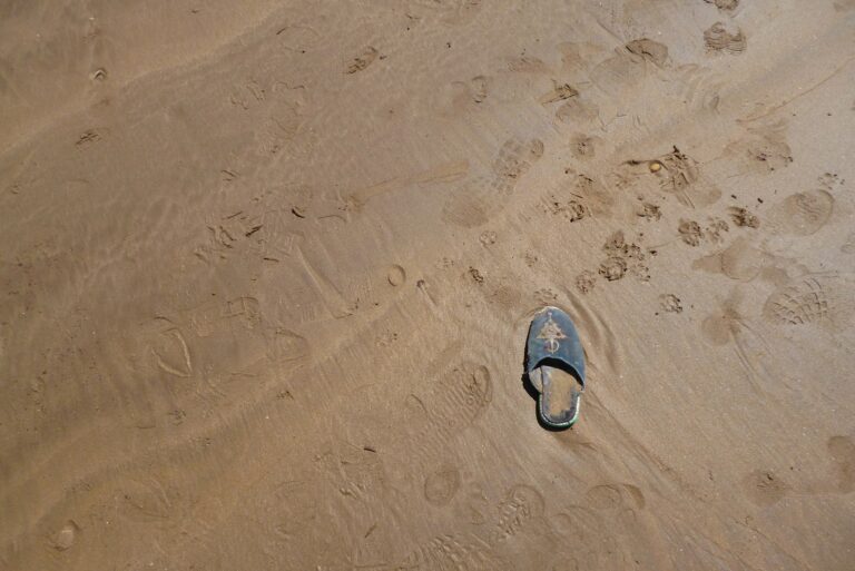 Immigration 3/11 : le désert d’Agadez, tombeau à ciel ouvert des migrants