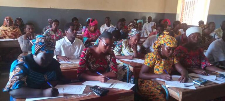Tchad : plus de 2 600 candidats composent l’examen de certification des diplômes de santé