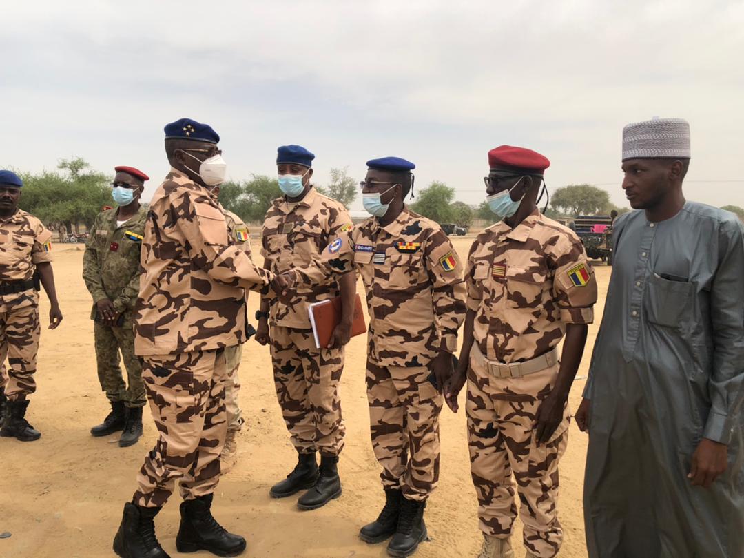 Tchad : visite du ministre de la Défense aux éléments du Fact emprisonnés