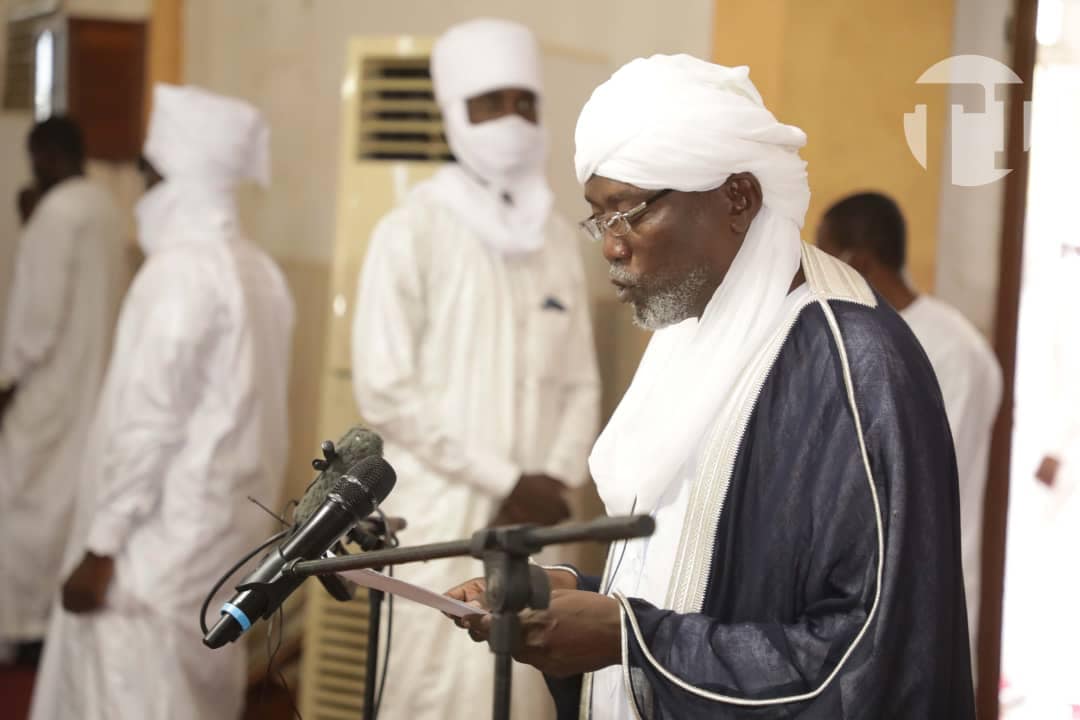 Tchad : « si nous aspirons à une vie de gaieté, de paix et de bonheur, ayons la crainte d’Allah », le moufti Ahmat Annour Mahamat Alhilou