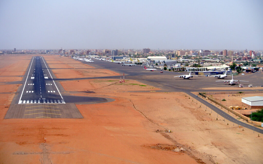 Soudan : pris par les forces de soutien rapide, l’aéroport de Khartoum cesse de recevoir des vols
