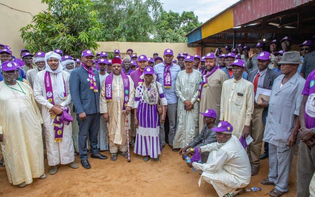 Présidentielle 2024: les membres du bureau de soutien “Avenir Solidaire” échangent avec les chefs traditionnels de la ville de Sarh
