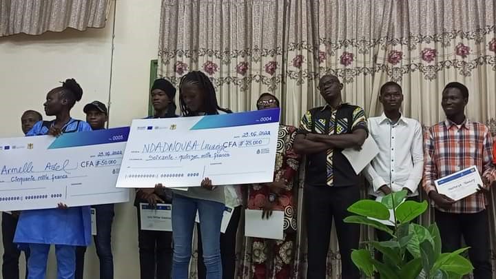 L’association des écrivains et auteurs du Tchad et l’OIM priment les gagnants du concours de slam sur la migration