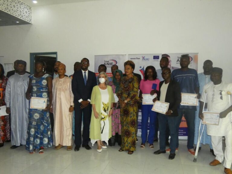 Tchad : 11 lauréats du programme Yalah reçoivent une autorisation formelle pour leurs entreprises