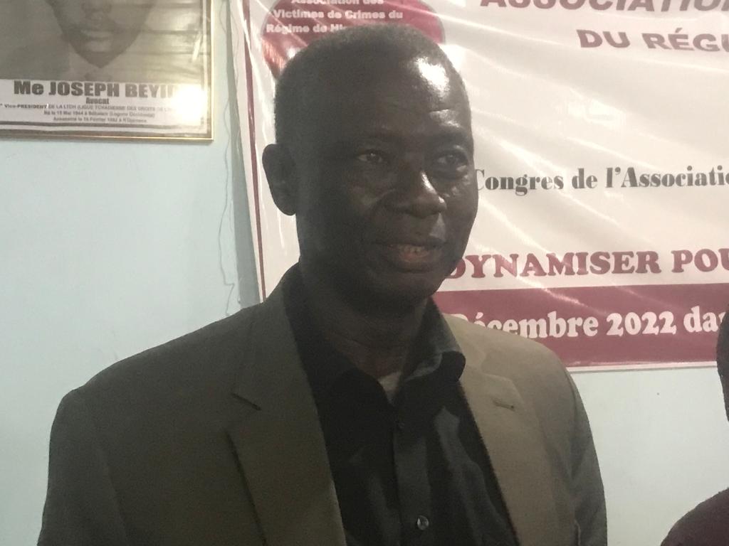 ‘’On ne peut pas être dans une maison en location pendant que nous avons reçu la subvention ( 100 millions ) de l’Etat’’, Dam Pierre, nouveau président de l’Association des victimes des crimes du régime d’Habré