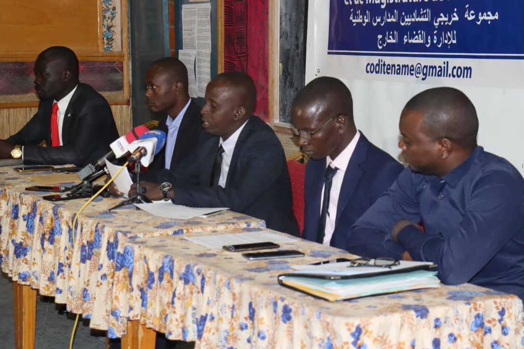 Intégration des jeunes diplômés : le collectif des diplômés tchadiens des Enam de l’extérieur interpelle le ministère de la Fonction publique sur leur sort