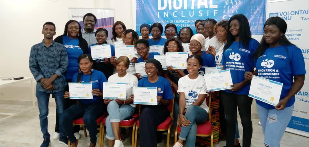 Tchad : 30 jeunes femmes formées dans le numérique par les volontaires des Nations Unies