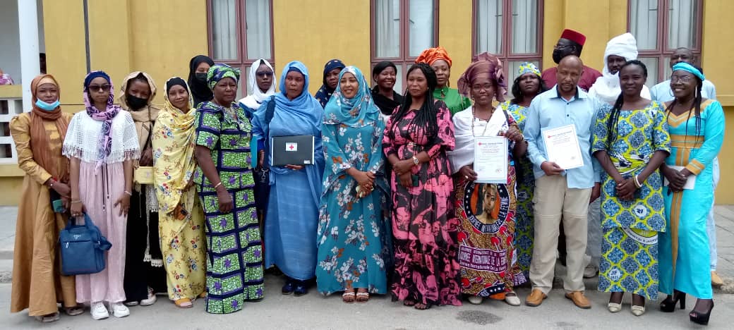 Société : 189 femmes outillées en entrepreneuriat, transformation des produits locaux et secourisme reçoivent leurs attestations