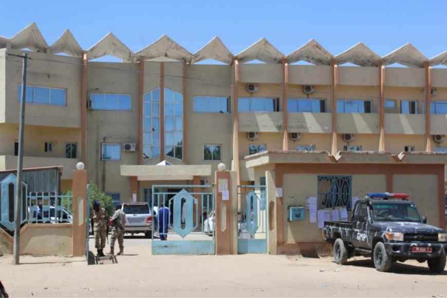 ‘’Cette baraque qui sert de palais de justice de N’Djamena est vraiment infâme et indigne’’, Abdoulaye Bono Kono, vice-président du Syndicat des magistrats du Tchad