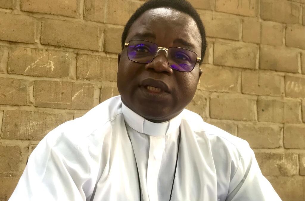Semaine sainte : ”Nous allons prier pour qu’il y ait la paix”, Madou Simon-Pierre, curé de la paroisse Bienheureux Isidore Bakanja